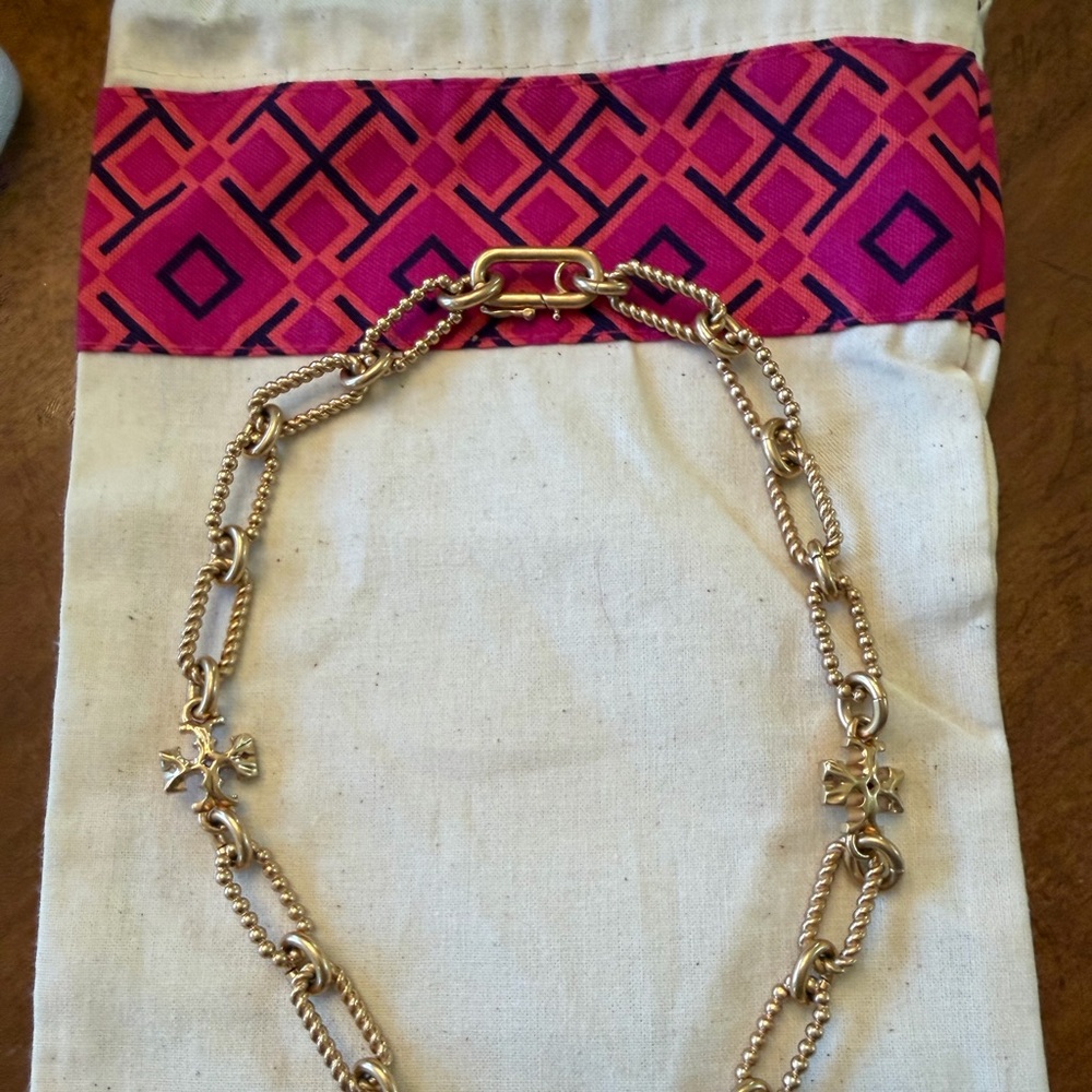 Tory Burch Pendant Necklace